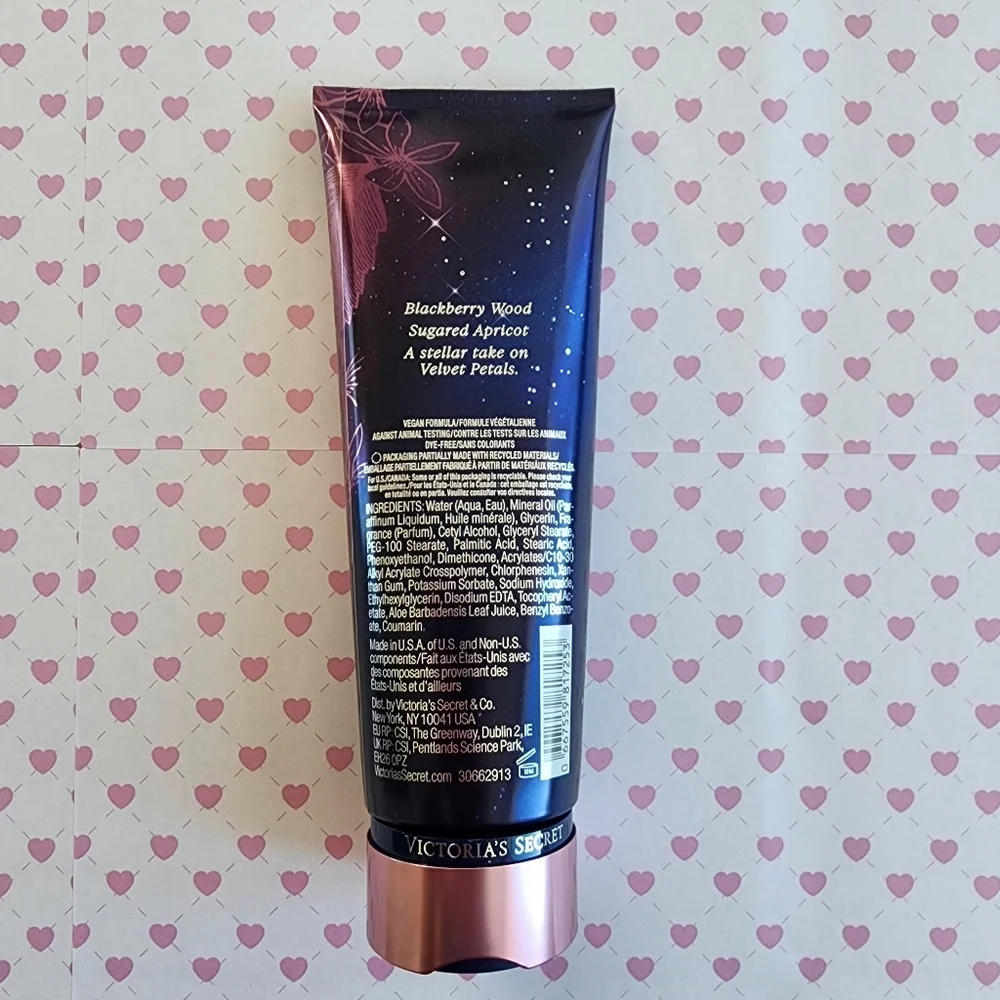 Victoria’s Secret Velvet Petals Starlit Lotion